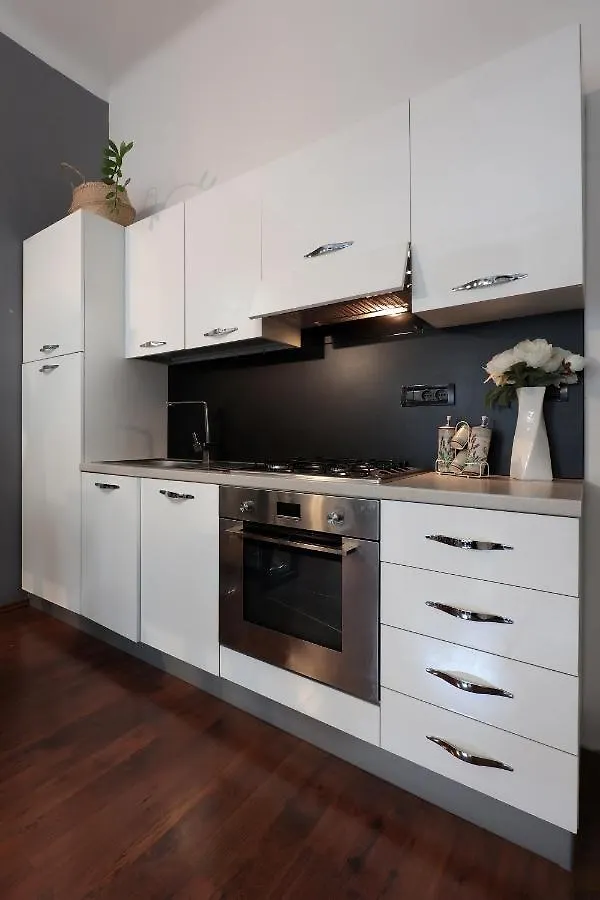 Nikas Rijeka Apartment 0*,